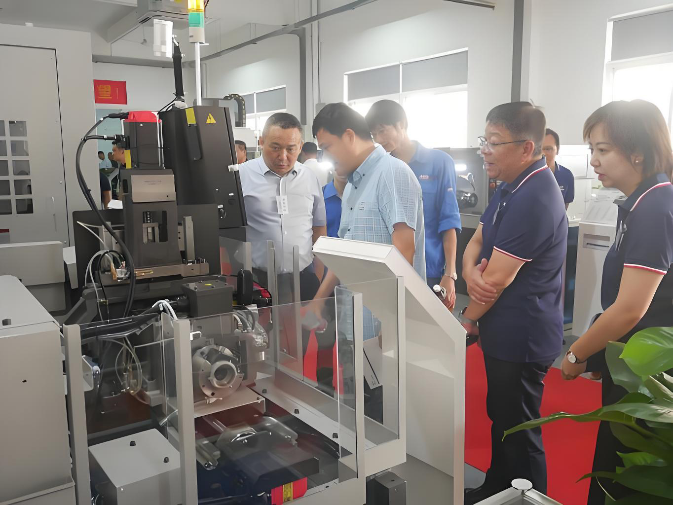 生命之艺:软星科技助力关节植入体精密加工新突破