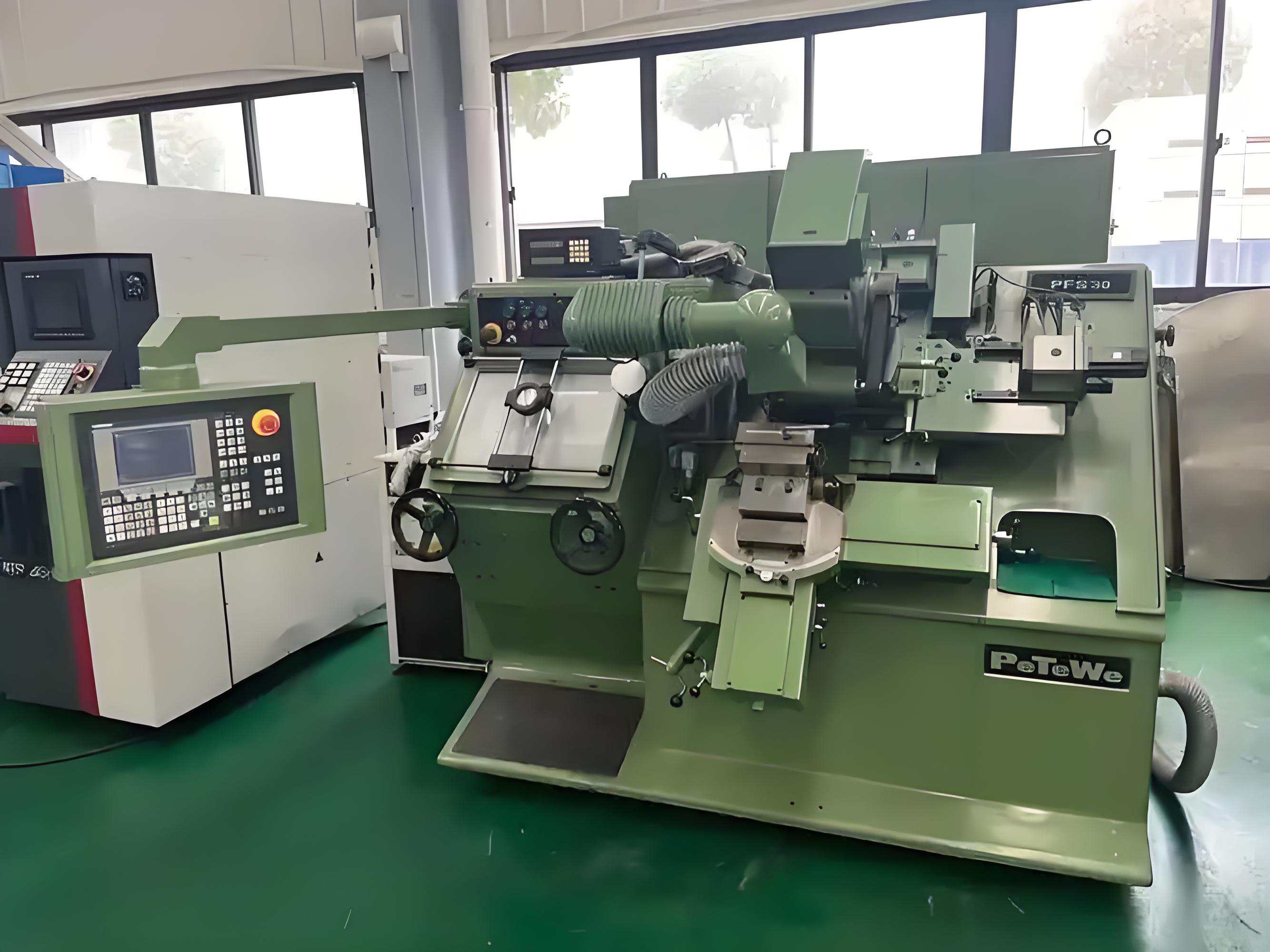 光之匠艺:软星科技超精密加工技术助力光学模具制造升级